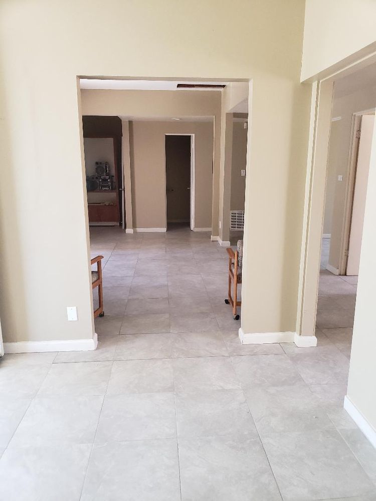 1321 Paradise Ln, Los Banos, CA 93635